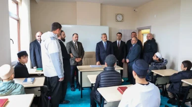 Vali İhsan Selim Baydaş, Pazar'ın Tütüncüler Köyü'ndeki Kur'an Kursu'nu Ziyaret Etti