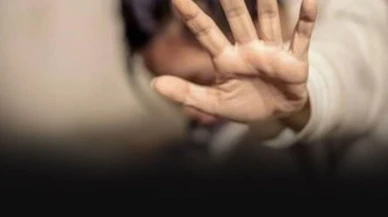 11 yaşındaki kızının müstehcen görüntülerini paylaşan anne gözaltına alındı!
