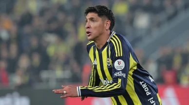 Fenerbahçe'de kadroda önemli bir değişiklik: Eyüpspor karşılaşmasında yer almayacak oyuncu belli oldu!