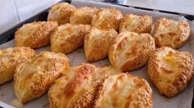 FIRINDA PEYNİRLİ EKMEK NASIL YAPILIR?