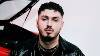 Blok3, Babası İçin Hangi Arabayı Tercih Etti? Fiyatı ve Markası Nedir?