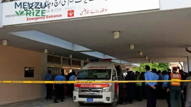 Pakistan Hastanesinde Korkunç Yangın: 15 Bebek Hayatını Kaybetti