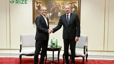 Aliyev ve Pezeşkiyan görüşmesindeki tablonun 4 dikkat çeken detayı