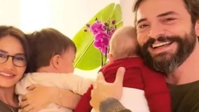 Ahmet ve Çağla Kural, oğlu Demir'in fotoğrafını ilk kez paylaştı!