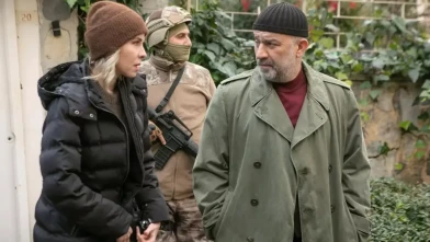 Arka Sokaklar 738. bölüm tek parça full izle! Kanal D Arka Sokaklar son bölüm izle!