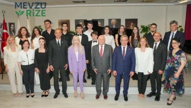 Steınway & Sons Piyanosu DEÜ Devlet Konservatuarı’nda