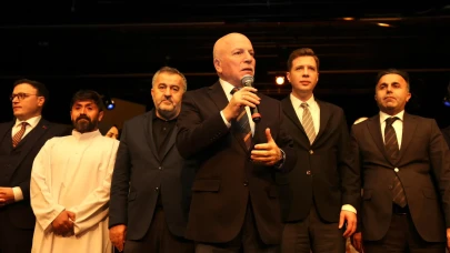 Erzurum’da Son Hamle Uyanış tiyatro oyunu Mehmet Akif Ersoy’un yaşamını sahneye taşıdı