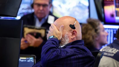 Trump'ın Çin'e %100 gümrük vergisi getirmesiyle kripto para fiyatları düştü