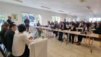 DEM Parti'den Almanya'da yaşayan Ezidilerle buluşma