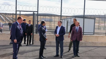 Bayburt'ta Düzensiz Göçmenler için GÖKSEM Açıldı, Göç Yönetimi Süreçleri Hedefleniyor