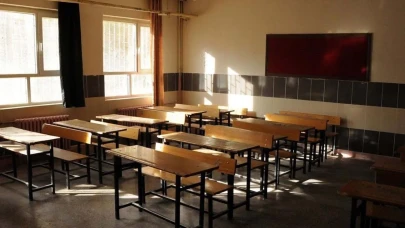28 Ekim Okullarda Tatil Mi? Yarın Eğitim Süreci Devam Ediyor Mu?