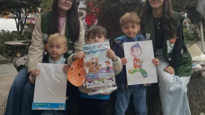 Rize'de Yeşilay, okullarda sağlıklı yaşam bilinci oluşturuyor etkinliği düzenledi