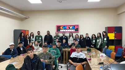 Bağımlılıkla Mücadele: GSB Bayburt Gençlik Merkezleri Farkındalık Etkinliği Düzenledi