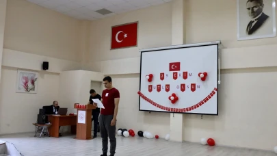 Ardanuç’ta 29 Ekim Coşkusu Özel Bireylerle Yaşandı