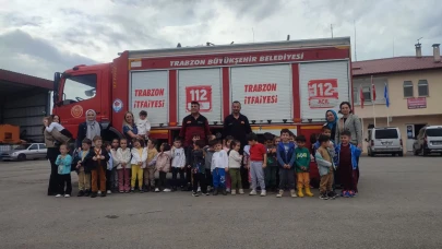 Miniklerin İtfaiye Ziyareti: Yangın Güvenliği Eğitimiyle Unutulmaz Deneyim