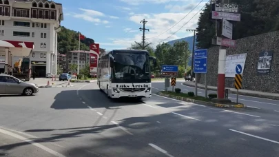 Borçka'da Tiyatro Festivali: Sanat sokaklara taşınıyor!