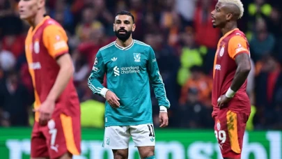 Galatasaray maçında daha fazla dayanamadı: Dünya, Salah'ın hareketini konuşuyor