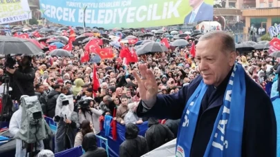 F-494 savaş gemisine İHA ve SİHA eşlik etti: Cumhurbaşkanı Erdoğan’ın ziyareti öncesi Rize'de önlemler alındı