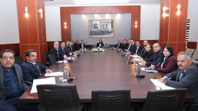Erzurum'da İstihdam Kurulu 2025 Faaliyetlerini Değerlendirdi ve Yeni Projeleri Görüştü