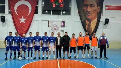 Şalpazarı'nda Futsal Turnuvası'nda Yarı Final Heyecanı Başlıyor!
