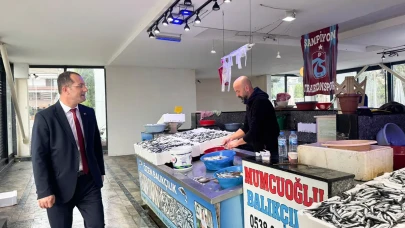 Başkan Ekim, balıkhane esnafını ziyaret ederek destek mesajı verdi