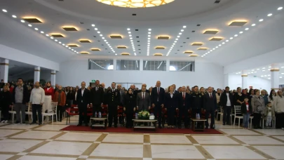 Ardeşen'de 29 Ekim Cumhuriyet Bayramı coşkuyla kutlandı, ödüller sahiplerini buldu