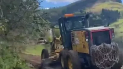 Trabzon'da Doğancı Mahallesi için yol ve altyapı çalışmaları sürüyor