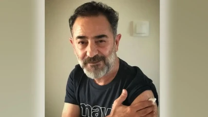 Ayberk Pekcan: Türk Tiyatrosunun Parlayan Yıldızı ve Oyunculuk Serüveni