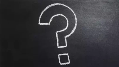 "Bisekine" Kelimesinin Anlamı ve Günlük Kullanımdaki Yeri: Merak Edilenler!