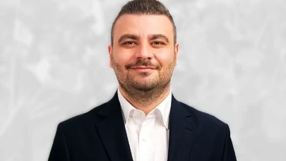 CHP Üsküdar İlçe Başkanı Berk Tütüncü: Kimdir ve Ne Yapıyor?