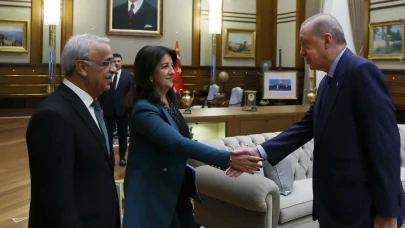 DEM Parti İmralı Heyeti'nin Cumhurbaşkanı Erdoğan ile görüşmesi sona erdi