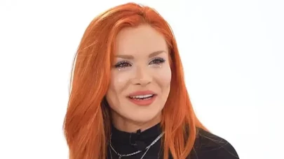 Feride Hilal Akın: Dizi ve Müzik Kariyerinin Yıldızı