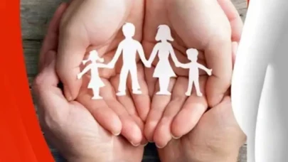 Kadın Esnaflar Ekonomik Dayanışma Çağrısında Bulundu: Zincir Marketler Yerel İşletmeleri Tehdit Ediyor