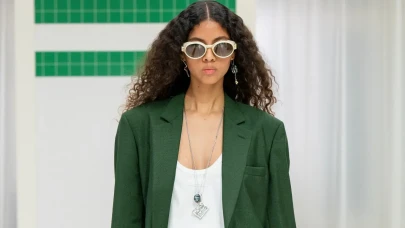 Lacoste İlkbahar/Yaz 2026 Koleksiyonu Paris Moda Haftası'nda Tanıtıldı