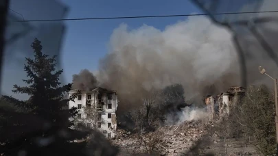 Kiev'e Rusya'nın düzenlediği hava saldırısında can kaybı ve yaralıların olduğu bildirildi.