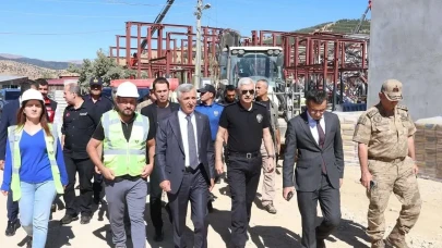 Ünlüer, Göksun Sanayi Sitesi İnşaatında İncelemelerde Bulundu