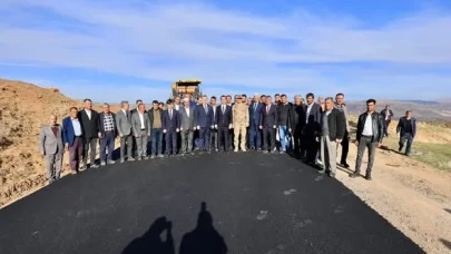 Vali Ahmet Karakaya, Mutki Köylerindeki Yatırımları İnceledi