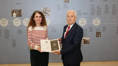 "Gözlerimin önündesin" sergisi sanatseverleri buluşturuyor