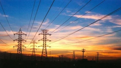 Konya’da 3 Kasım Elektrik Kesintisi: İlçe İlçe Hangi Bölgelerde Işıklar Kapanacak?