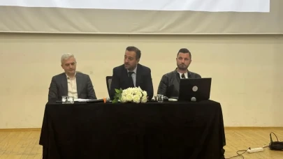 Artvin'de Gençlik ve Spor Faaliyetleri Değerlendirildi, Yeni Dönem Planları Yapıldı