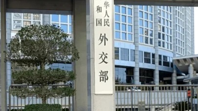 Çin: Herhangi bir müdahaleye sert karşılık veririz