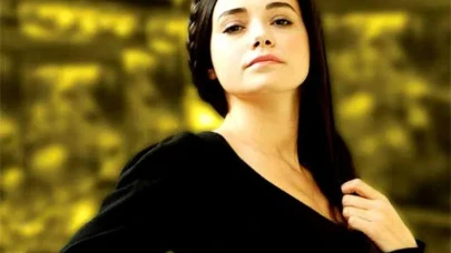 Özgü Namal Kimdir?