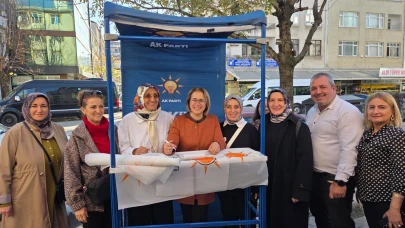 AK Parti Artvin Kadın Kolları Arhavi'de üye kayıtlarıyla gücüne güç kattı