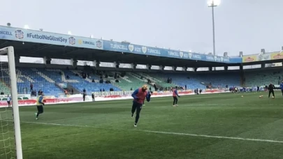 Rize'de tribünler yine boş kaldı