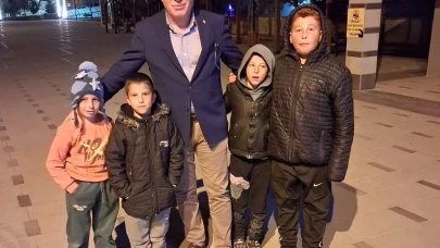 Bayburt'ta Başkan Memiş, Vatandaşlarla İstişare Ederek Çözüm Yollarını Arıyor