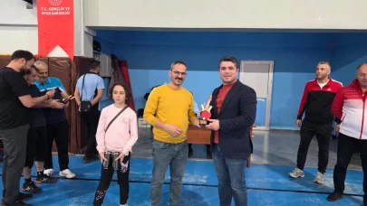 Erzurum İl Sağlık Müdürlüğü Masa Tenisi Takımı, Bölge Şampiyonu Oldu!