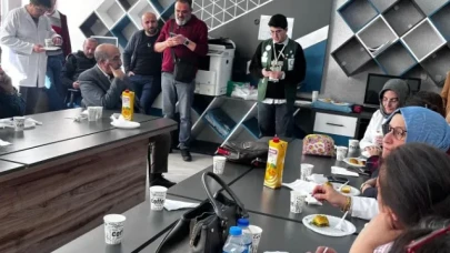 Erzurum Genç Yeşilay Öğretmenler Günü’nü özel etkinlikle kutladı