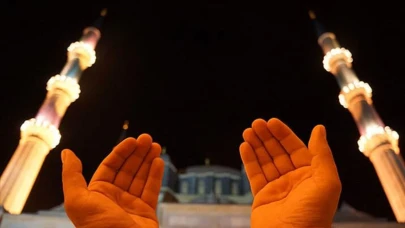 2025 Yılı İçin En Güzel Hayırlı Cumalar Mesajları!