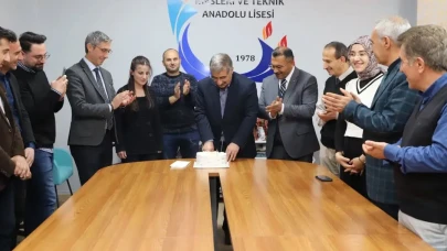 Ahi Evran Lisesi Müdürü Hüseyin Çalışkan'a emeklilik veda töreni düzenlendi