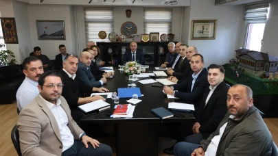 Arhavi Belediyesi'nde Hizmet Kalitesini Artırma Toplantısı Gerçekleşti